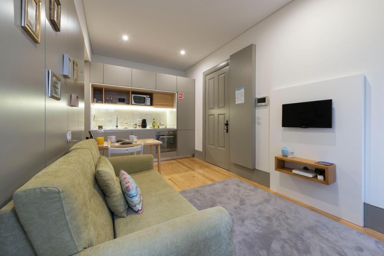 Lovelystay - Stylish Central Apartment By Bolhao Market ポルト エクステリア 写真